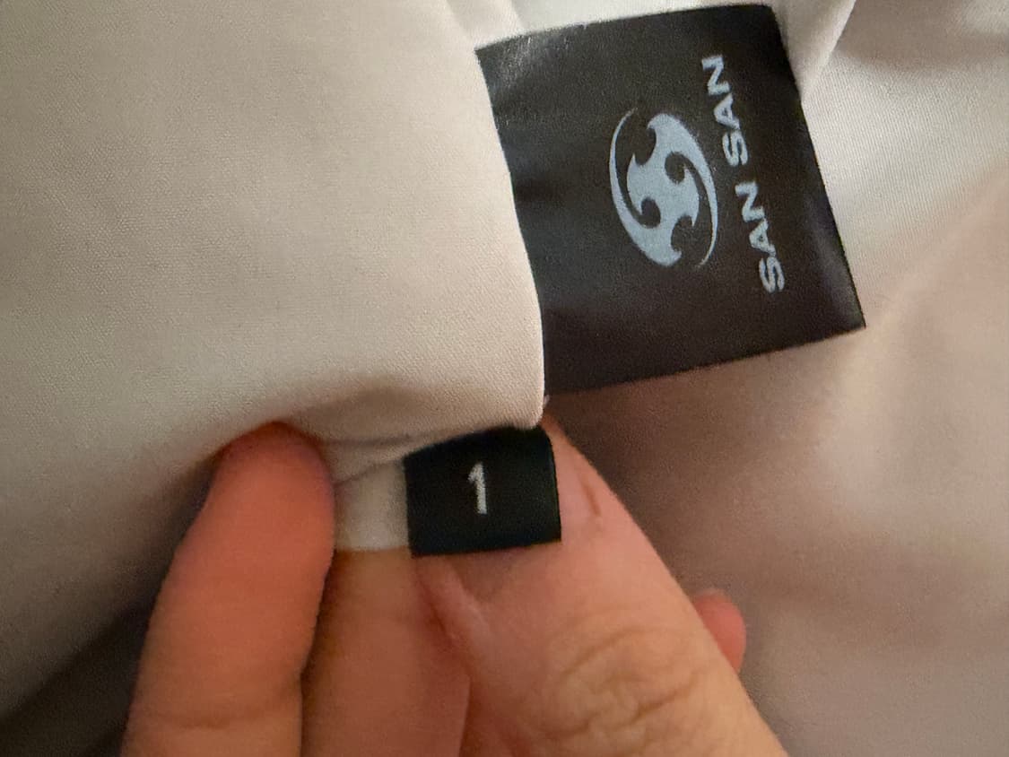 (실착1회) 산산기어 패딩 1사이즈 상품이미지5