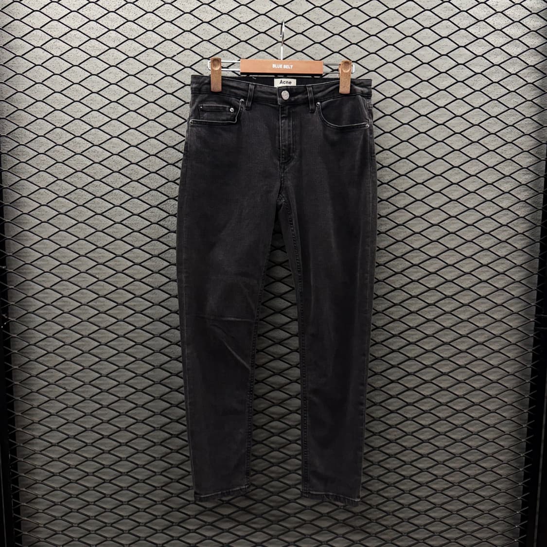 Acne Studios 스킨5 블랙데님 하이웨스트 드라이 워싱 디테일 상품이미지2