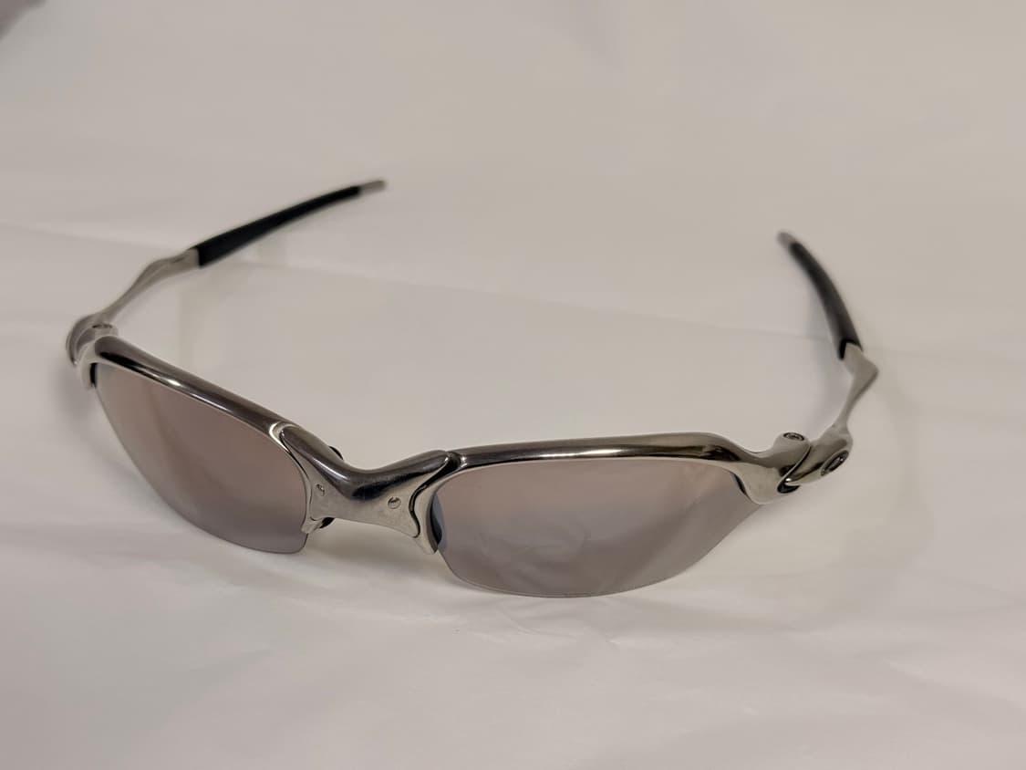 오클리 로미오 2.0 새상품, 정품 케이스 포함 상품이미지2