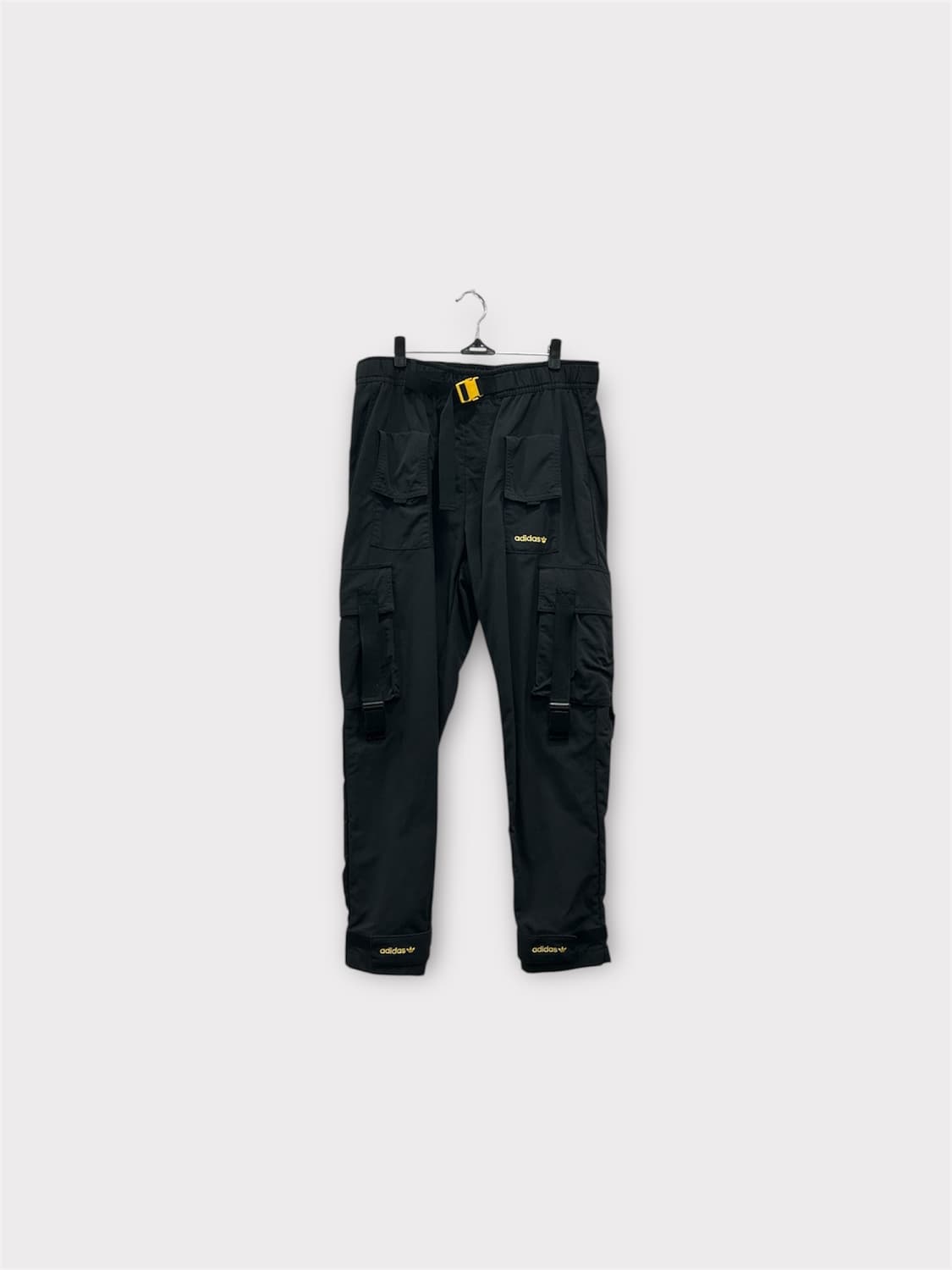 아디다스 테크 카고팬츠 블랙 남성 L 상품이미지1