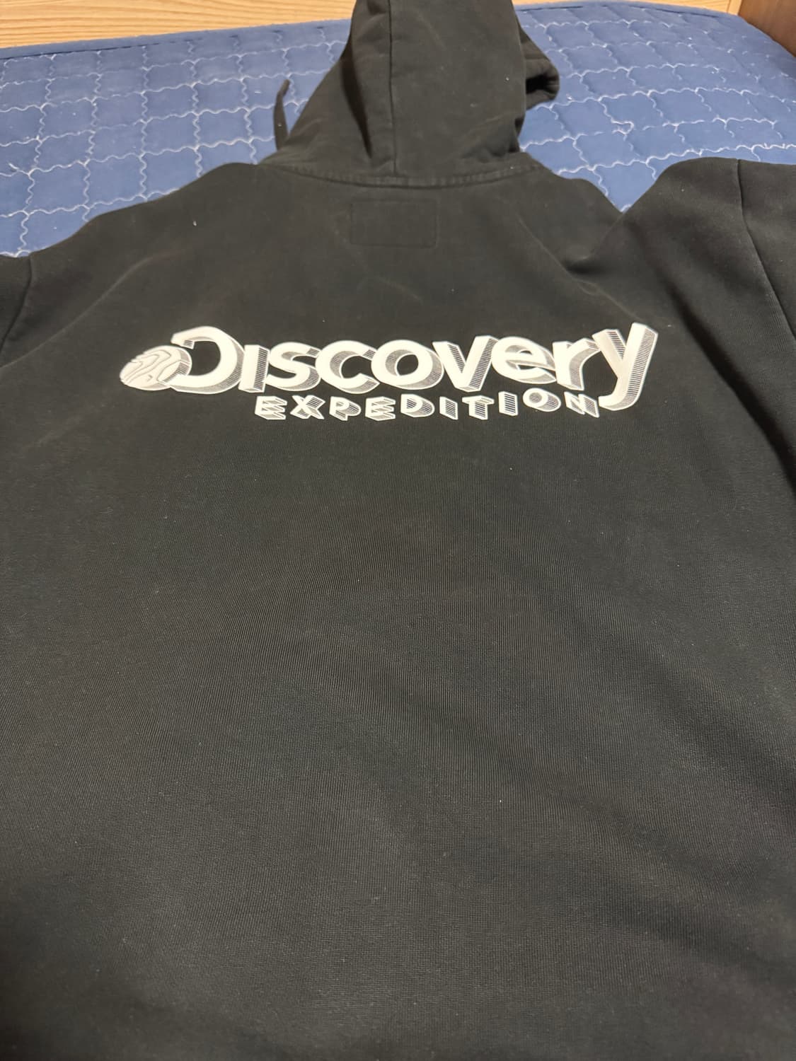 디스커버리 후드티 상품이미지3