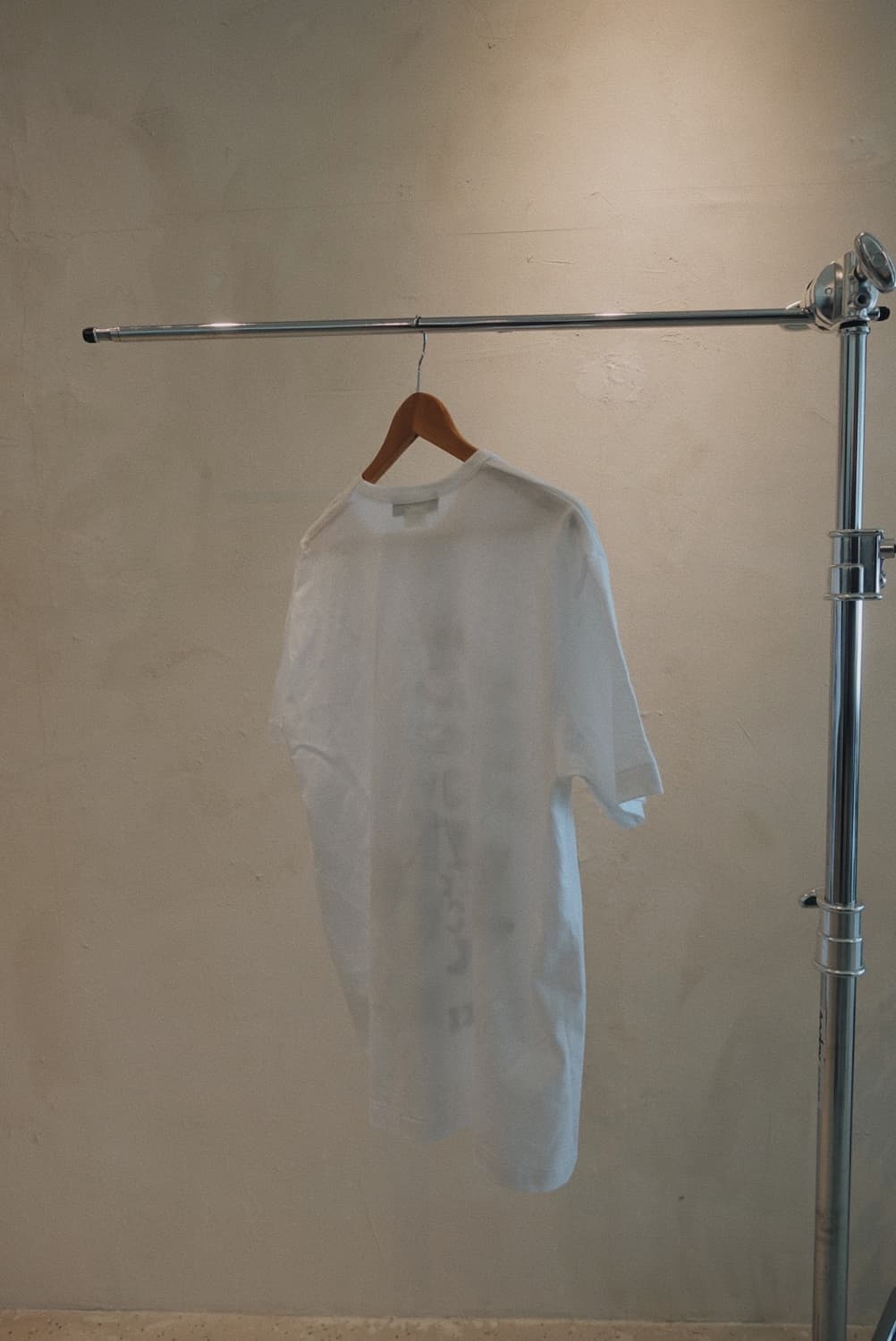 블랙 꼼데가르송 필립 티셔츠 B – 화이트 (24SS)  상품이미지6