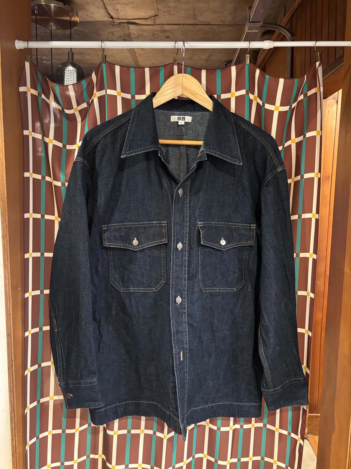 유니클로 U 데님 워크 셔츠 오버핏 상품이미지1