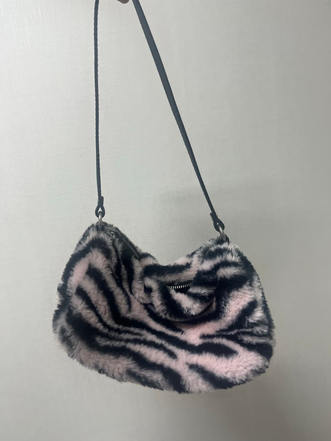 현 글로니 전 스푸닝 퍼 가방 상품이미지1