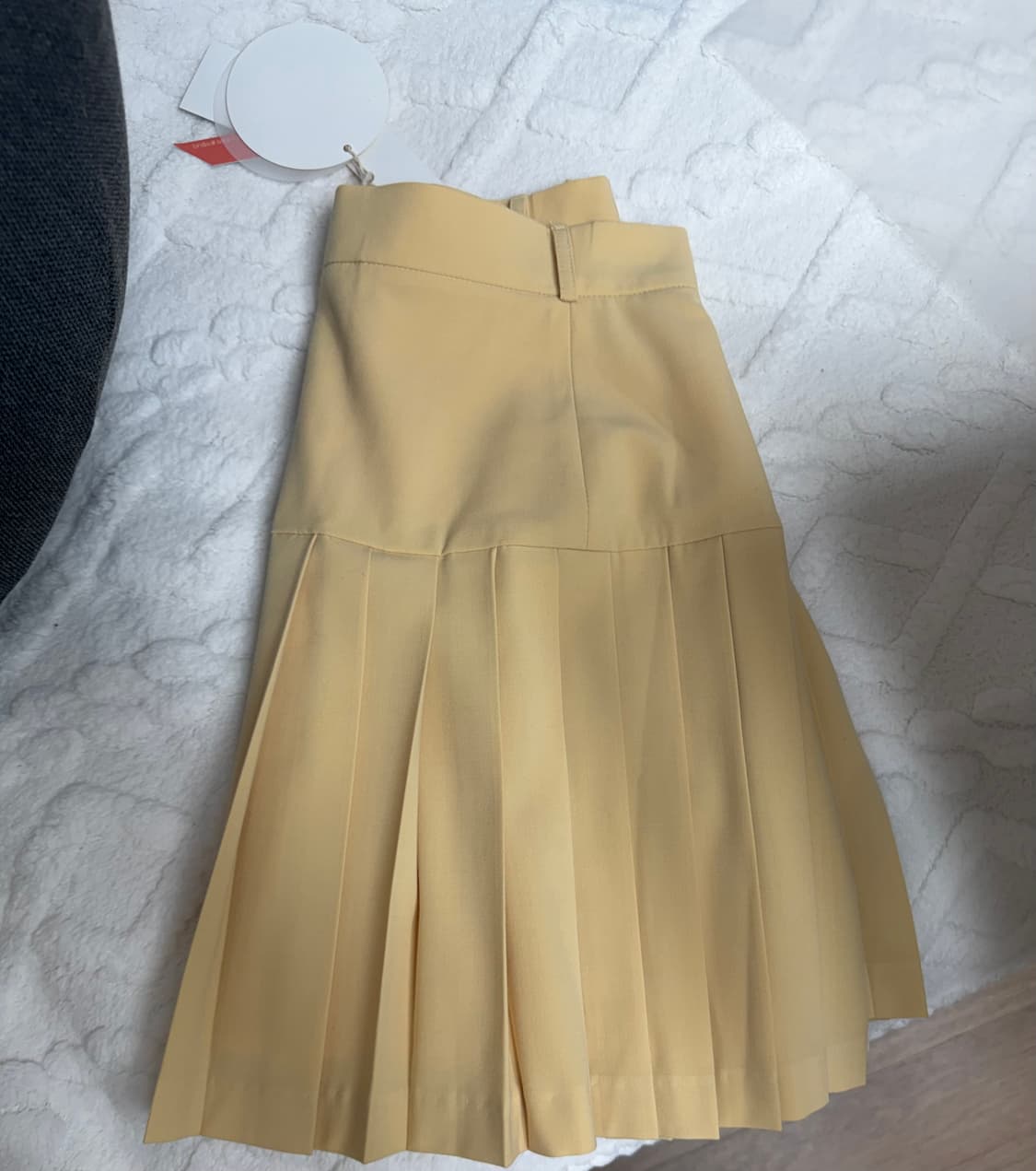 플로움 플리츠스커트 버터S새상품 상품이미지5