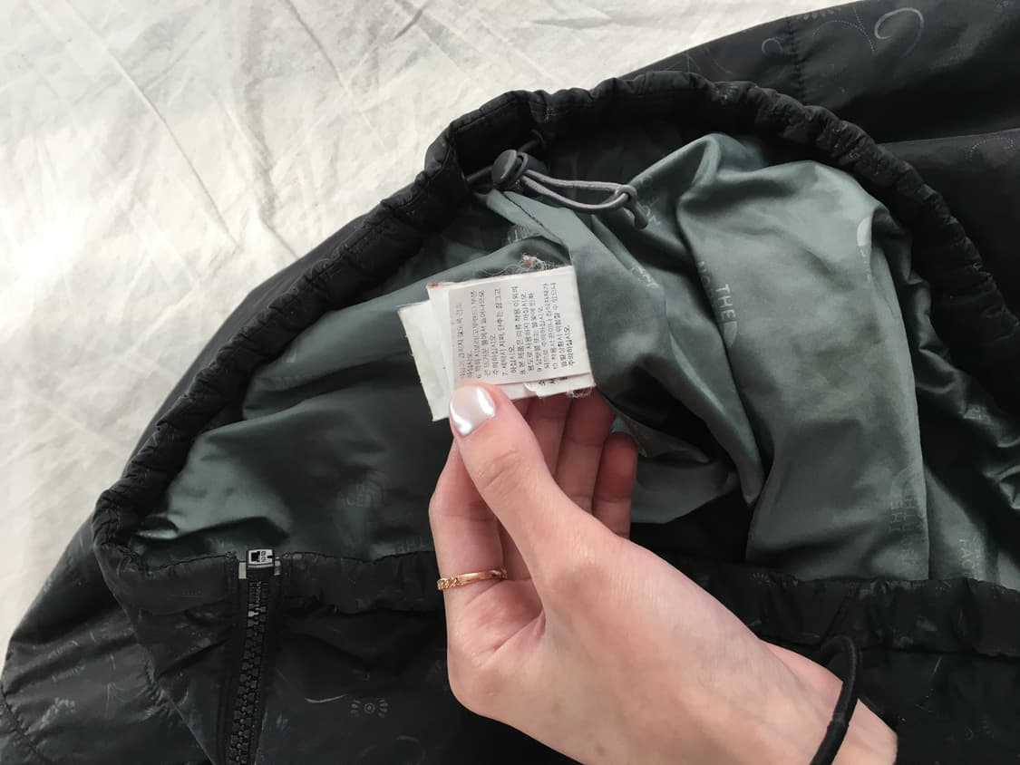 노스페이스 가슴로고 패턴패딩 상품이미지8