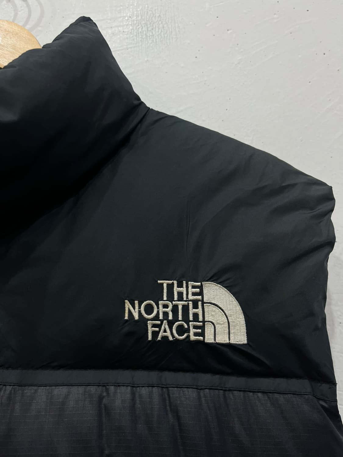 90s 노스페이스 해외판 눕시 구스다운 패딩 베스트 조끼 상품이미지2