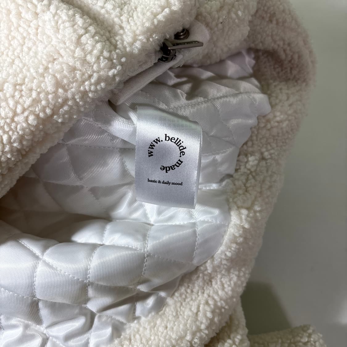 우먼FREE BELLIDE 벨리드 크림 떡볶이 더플 뽀글이 후리스자켓 상품이미지5