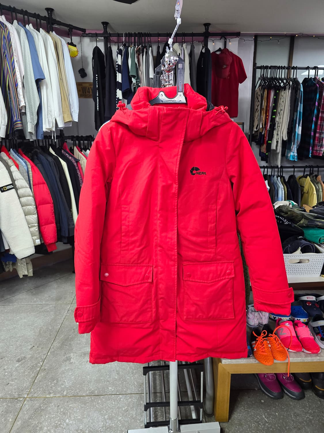 네파 빨간색 여성 후드 롱패딩 (1337) 상품이미지1