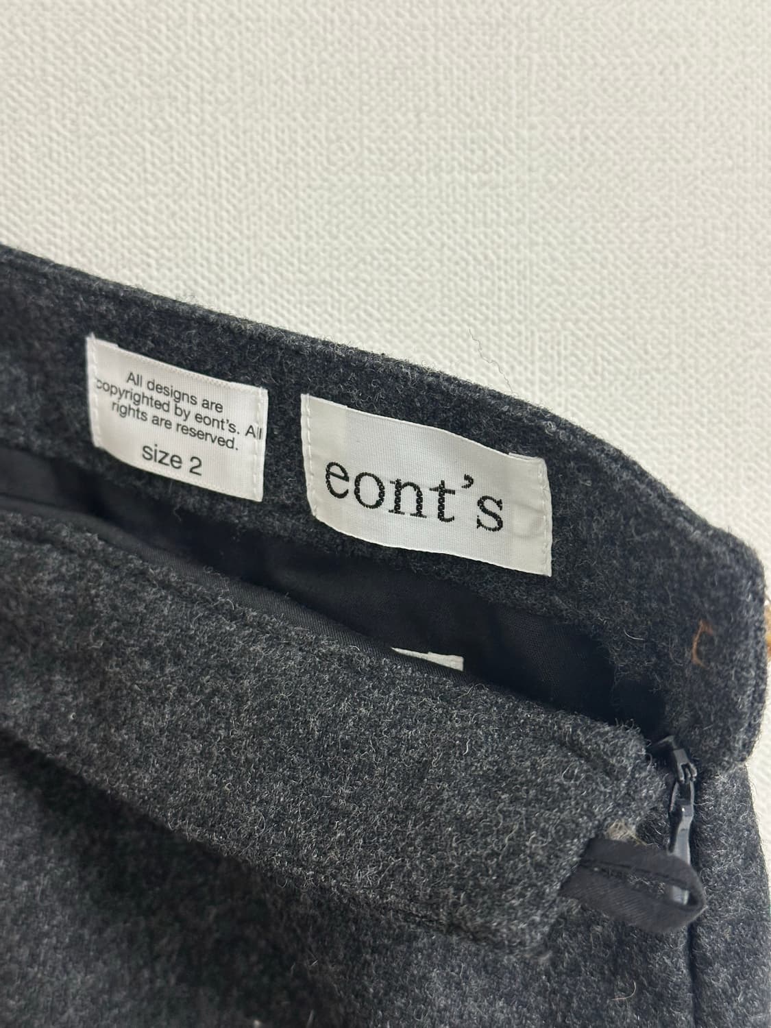 Eont's 에옹쓰 파일드 울 스커트 상품이미지2