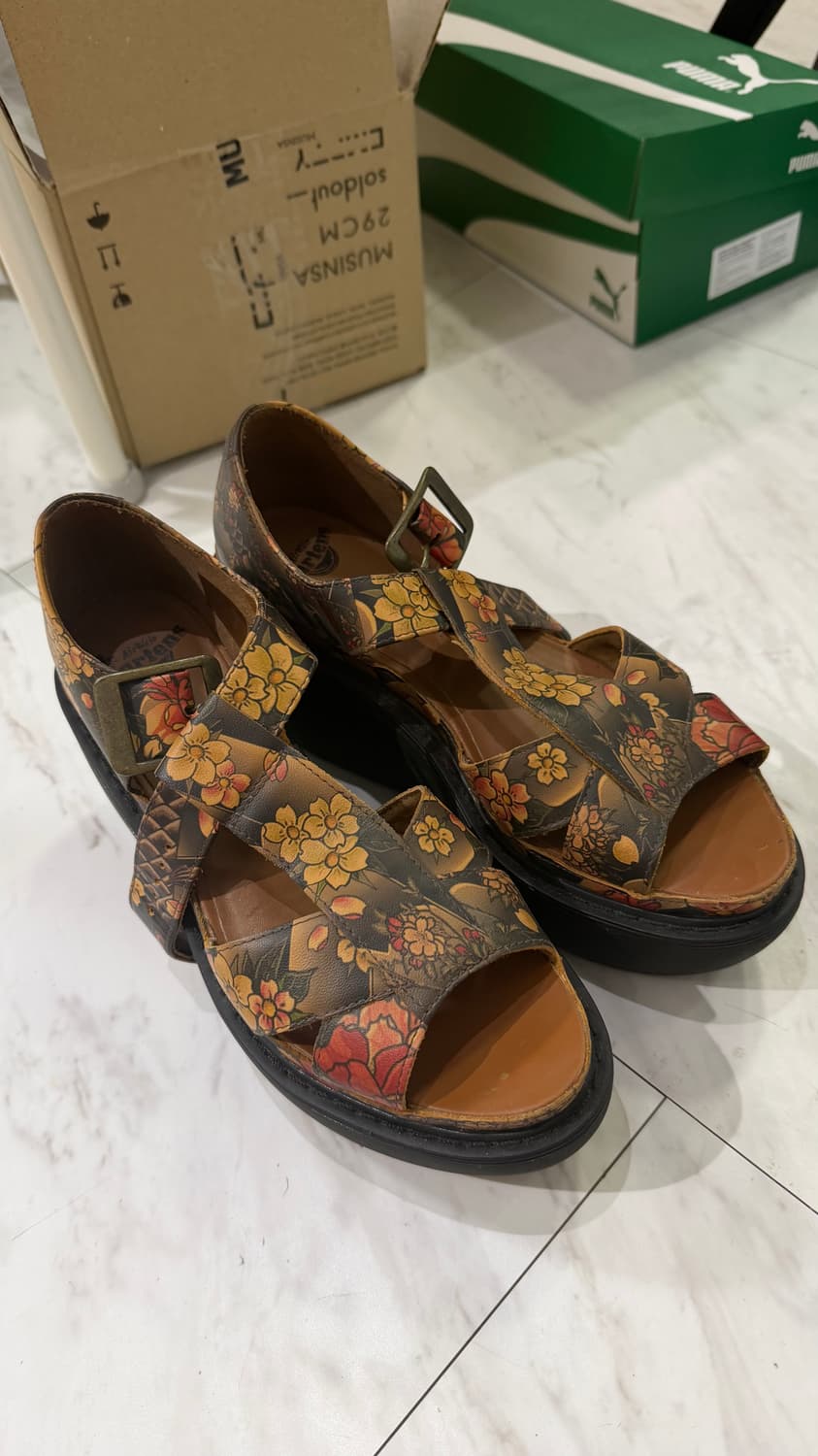 닥터마틴 ADAYA 웨지 샌들 이레즈미패턴 220 상품이미지1