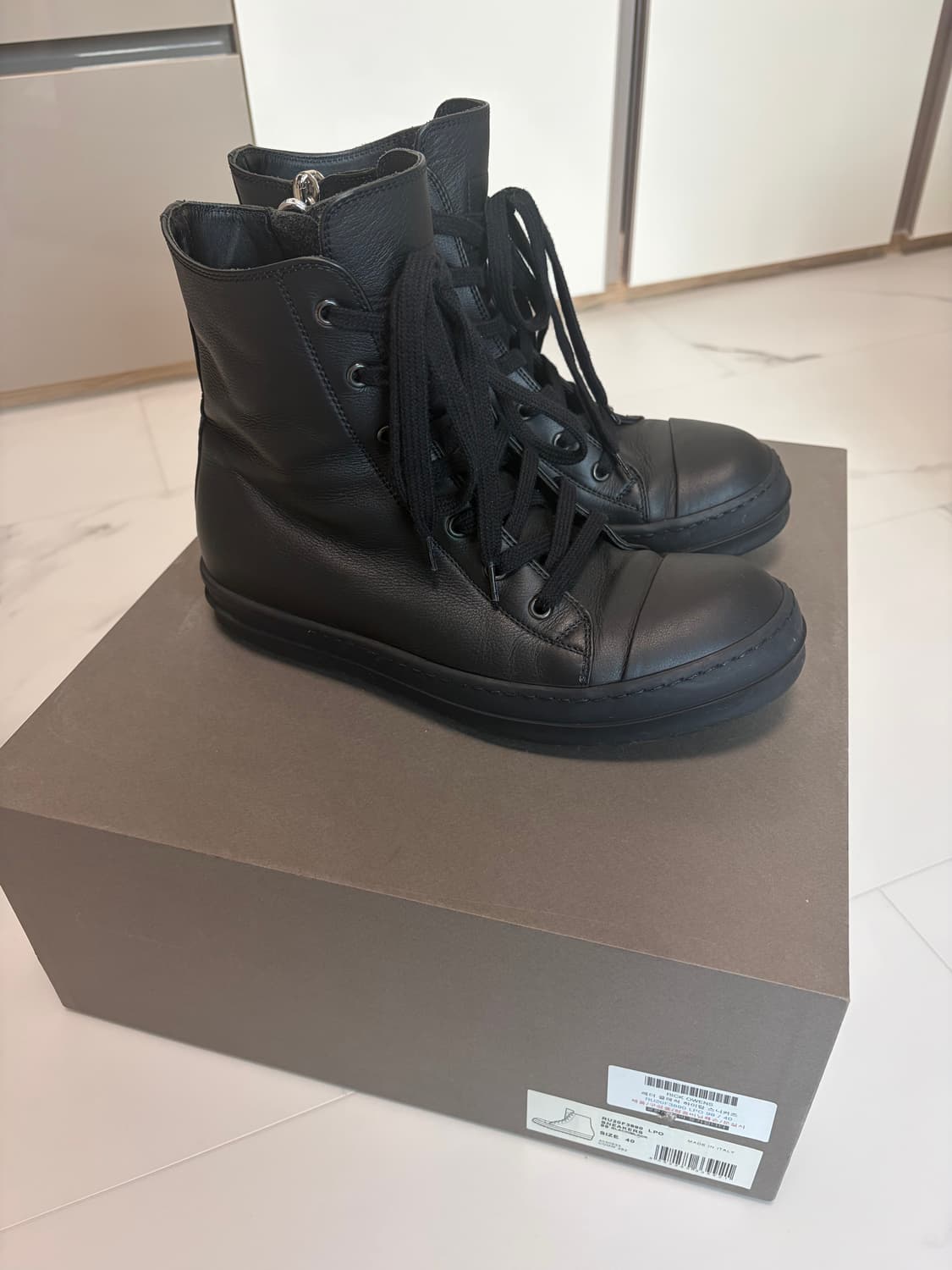 릭오웬스 라몬즈 올블랙 40 상품이미지1