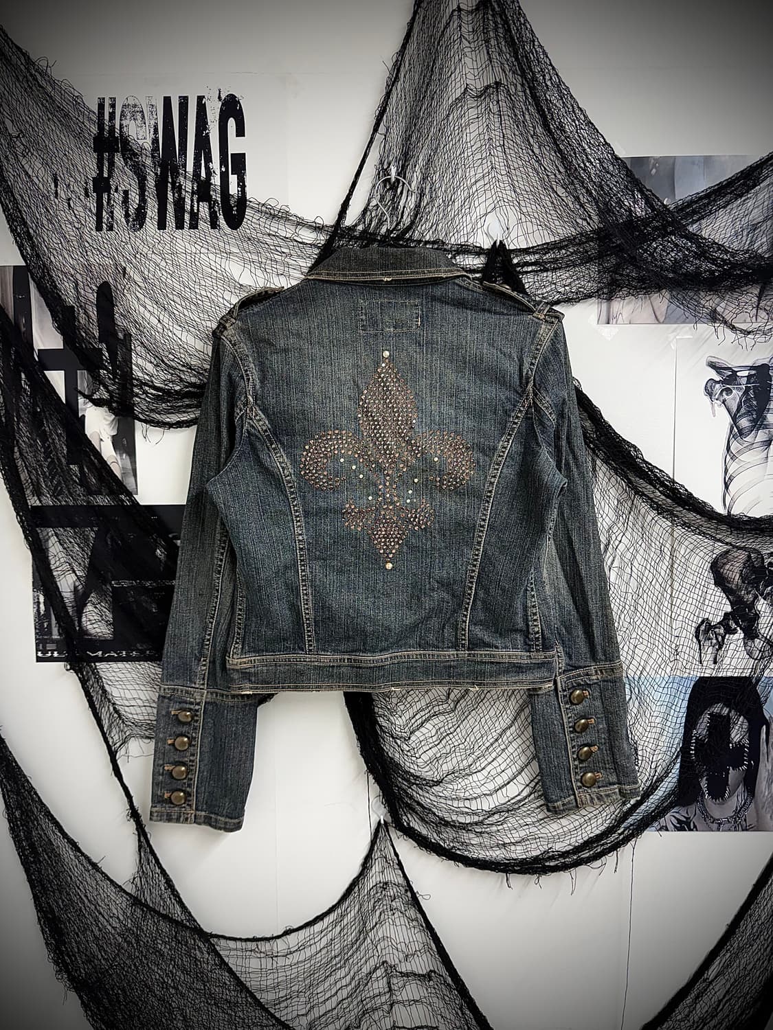 Fleur beads detailed denim jacket 상품이미지1