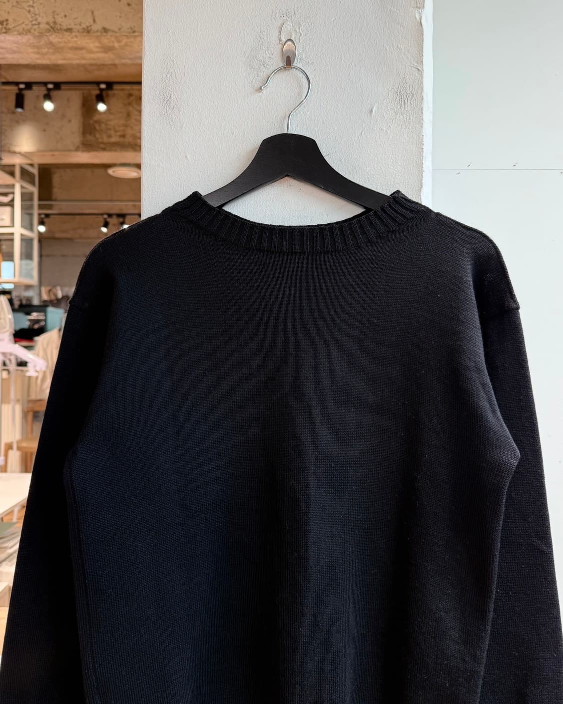 안데르센 안데르센 블랙 울 라운드 니트  상품이미지3