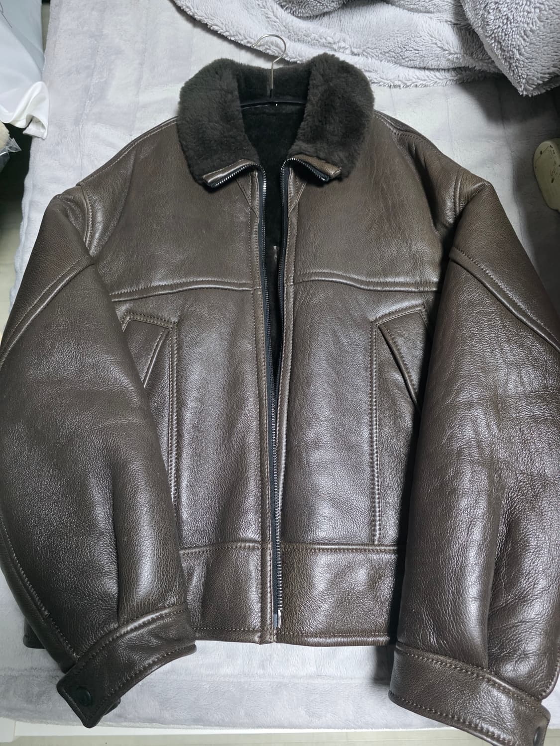 타임옴므 23fw 무스탕 95 상품이미지1