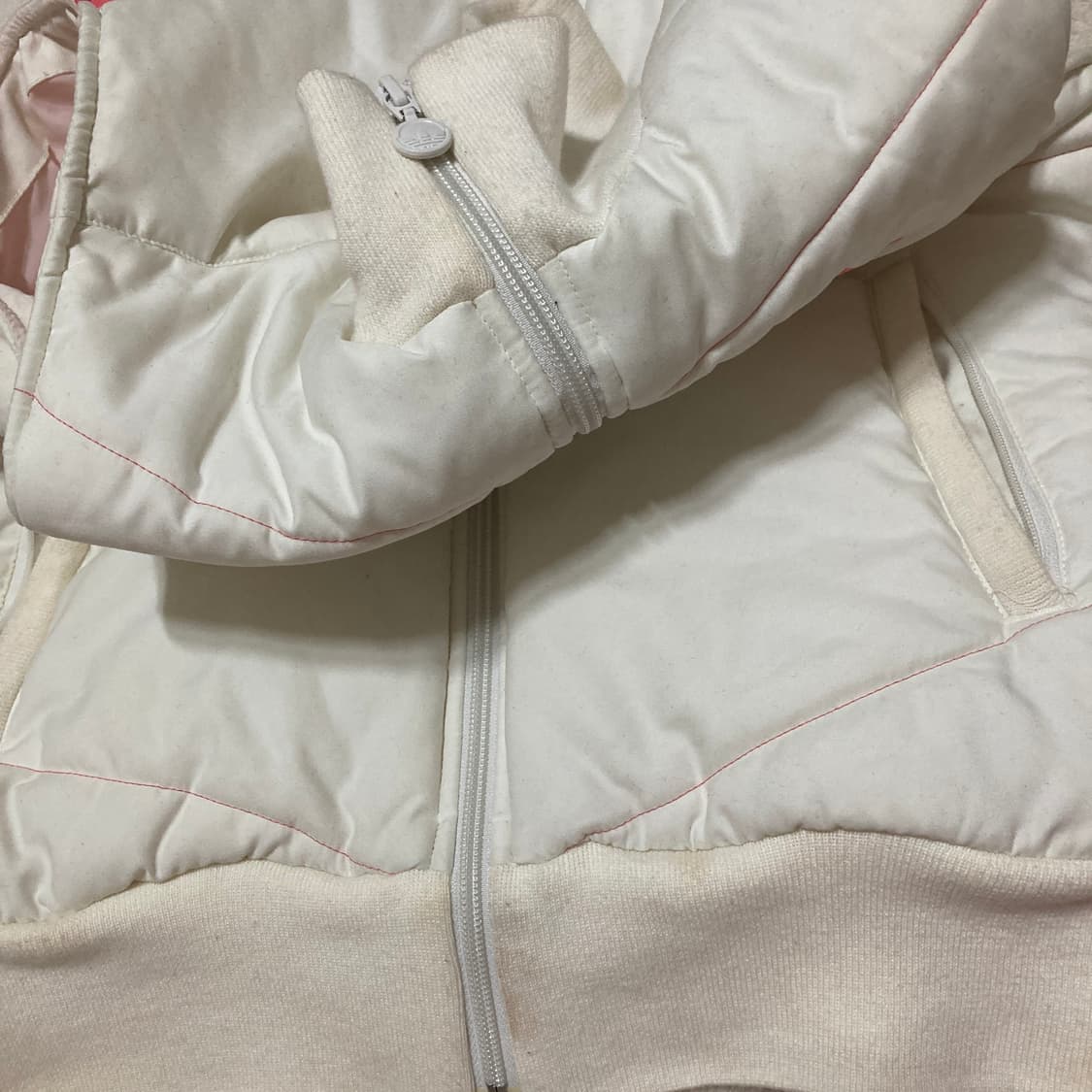 아디다스 흰핑 패딩조끼 M 상품이미지2