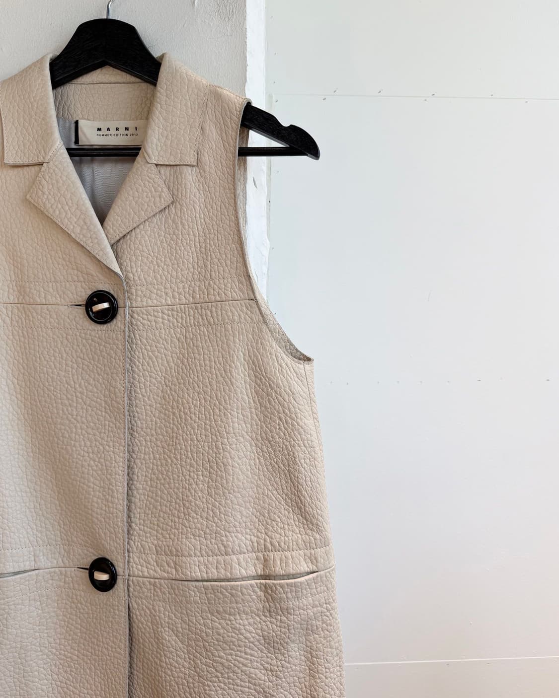 마르니 베이지 쉽스킨 슬리브리스 자켓 상품이미지5