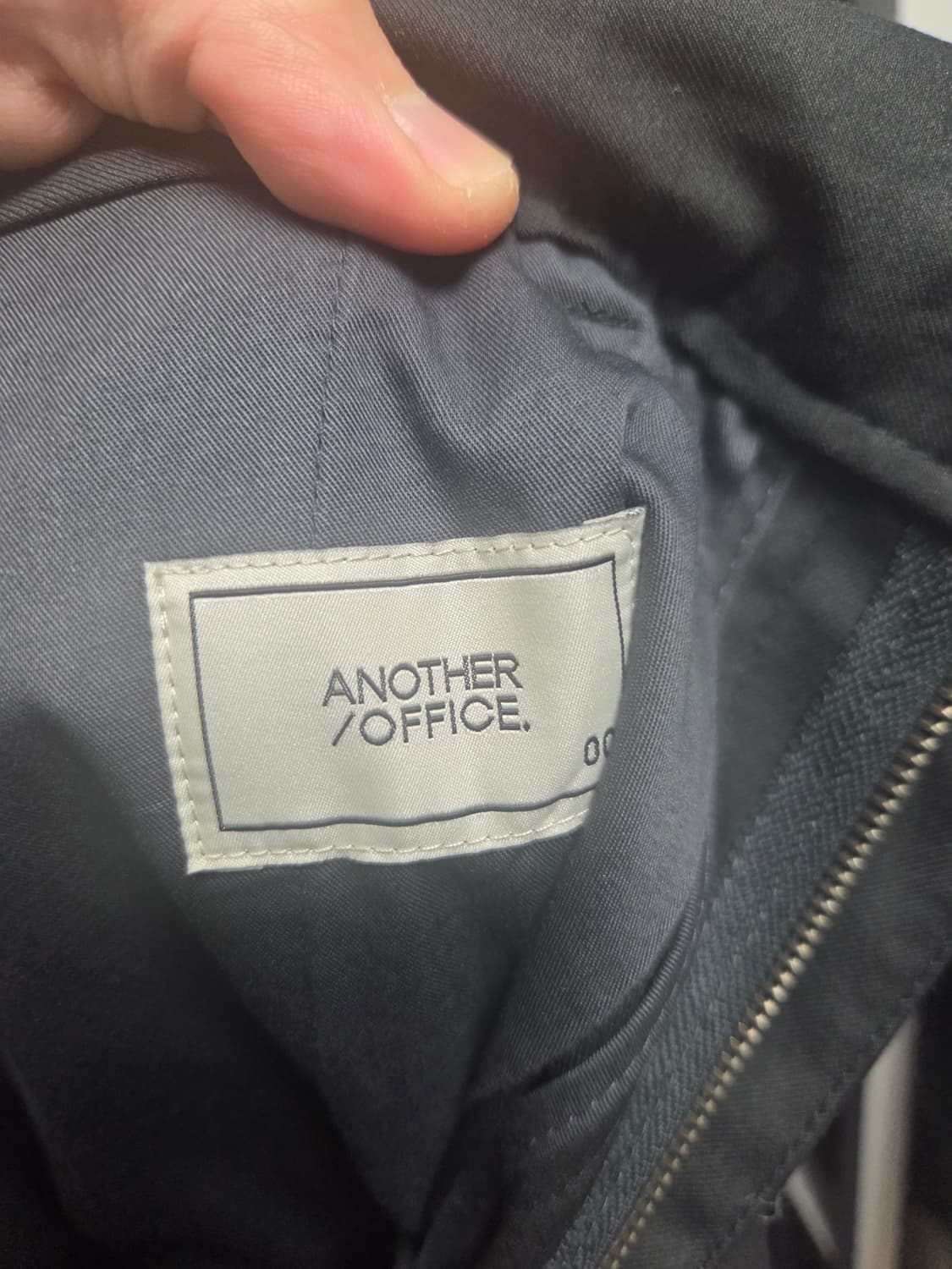 어나더오피스 산티아고 슬랙스 스탠다드 차콜 00 상품이미지6