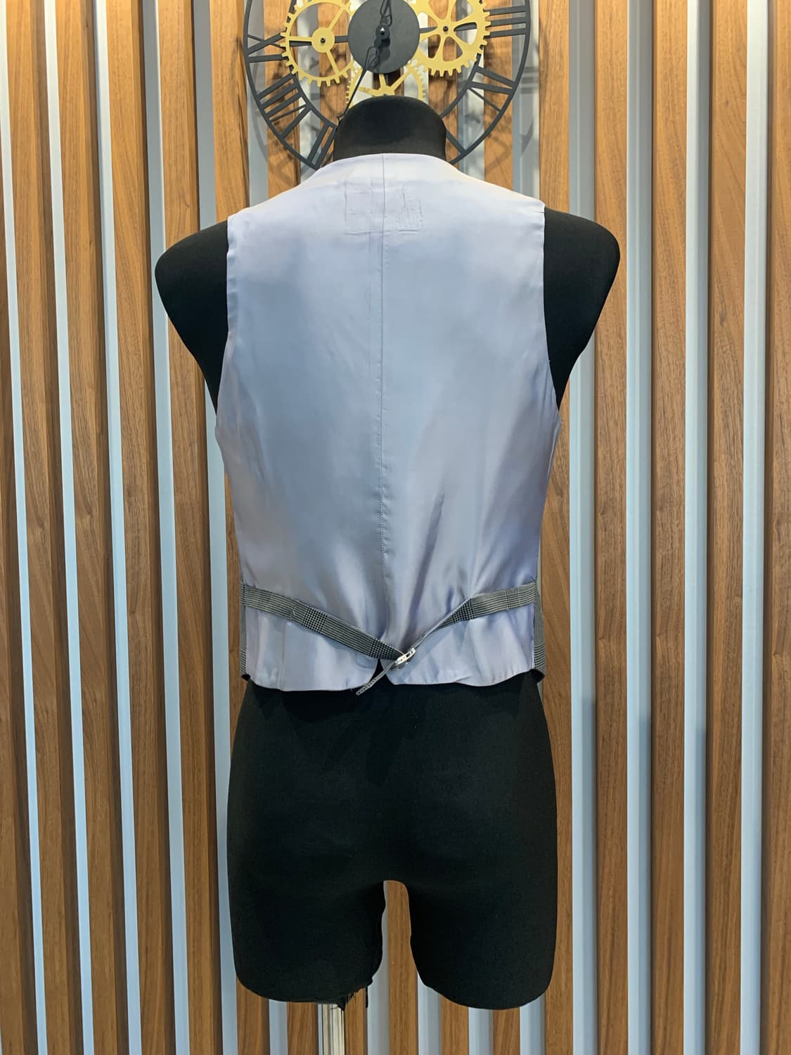 비비안 웨스트우드 베스트(46 사이즈) 상품이미지3