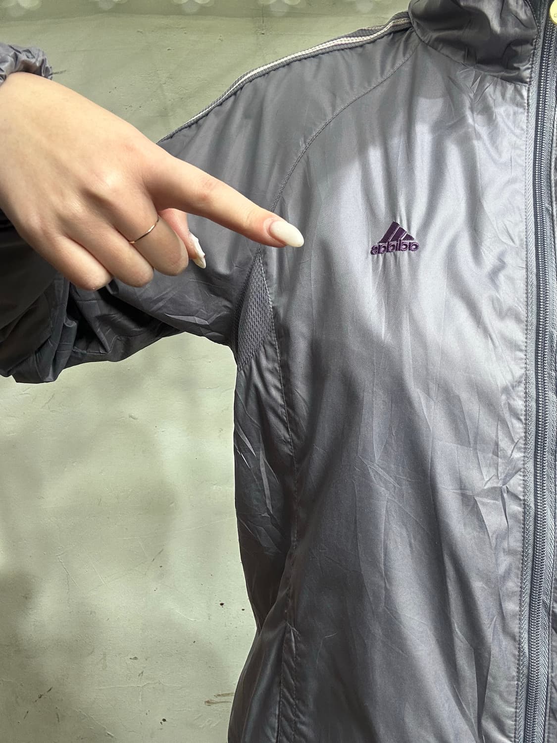 00s 아디다스 퍼플 사이드 라인 오버핏 바람막이 자켓 M 상품이미지4