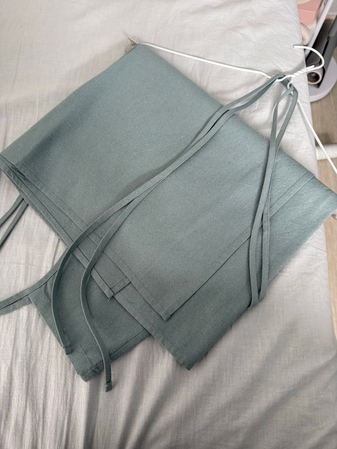 베이스레인지 yumi apron dress 상품이미지4