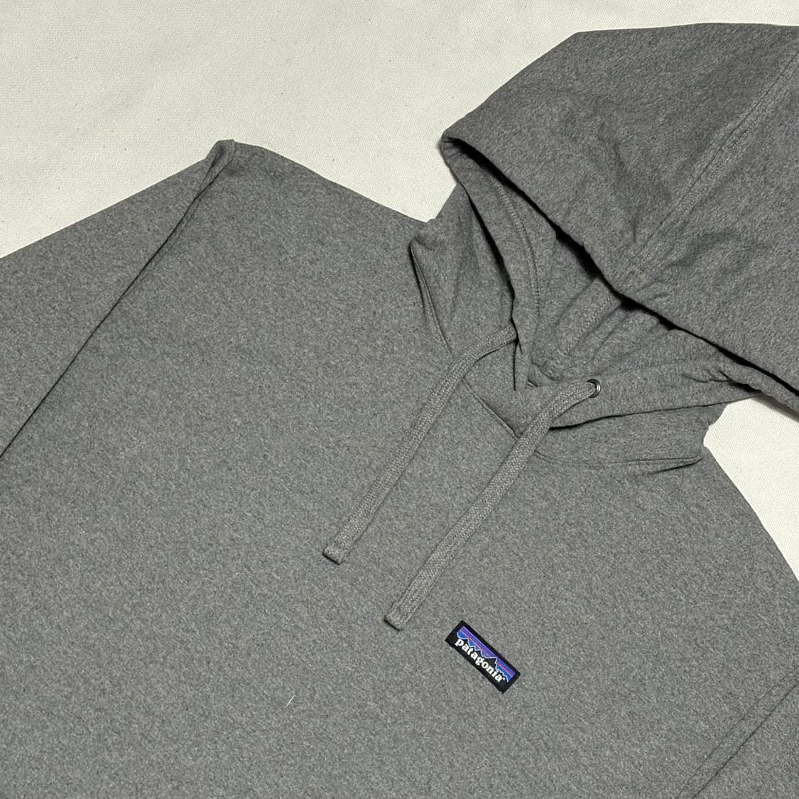 L 파타고니아 후드티 상품이미지1