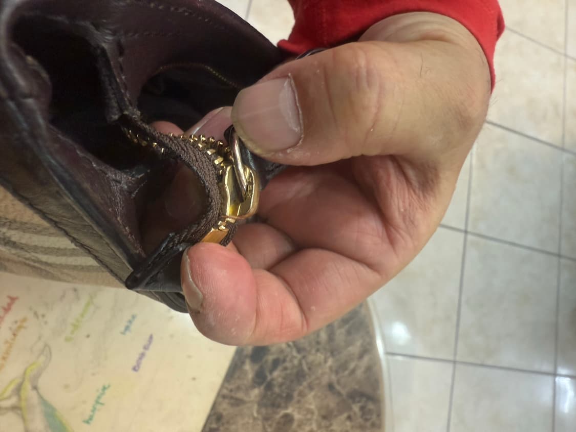 정품 버버리 노바체크 크로스백 팝니다 상품이미지7