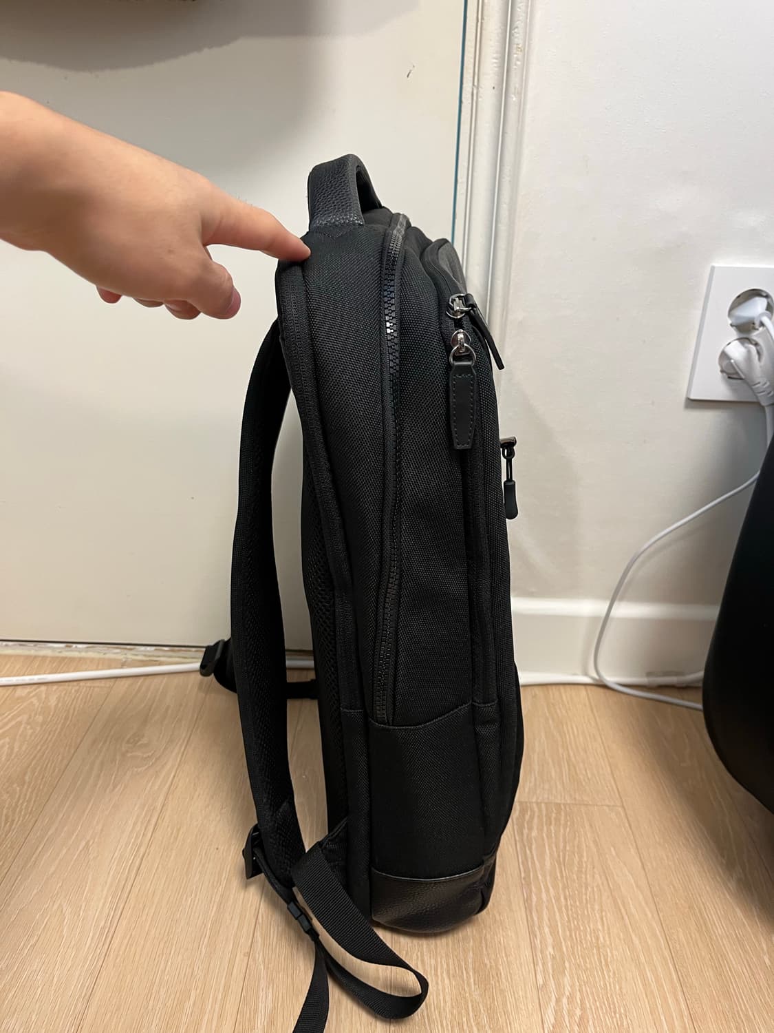 해지스 Hazzys 가죽 블랙 백팩 상품이미지5