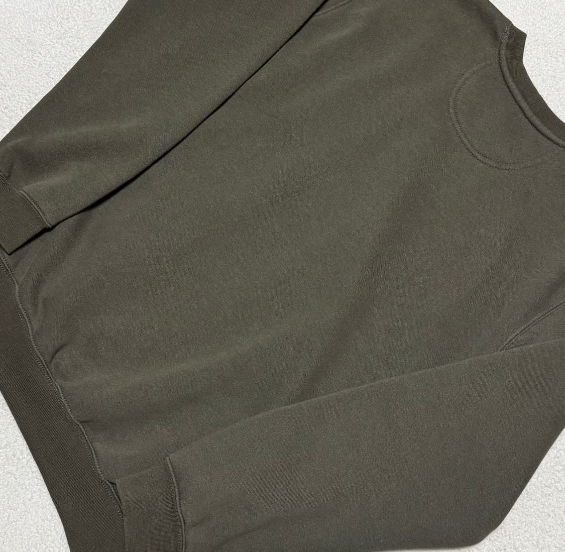 칼하트 카키 기모 맨투맨 상품이미지6