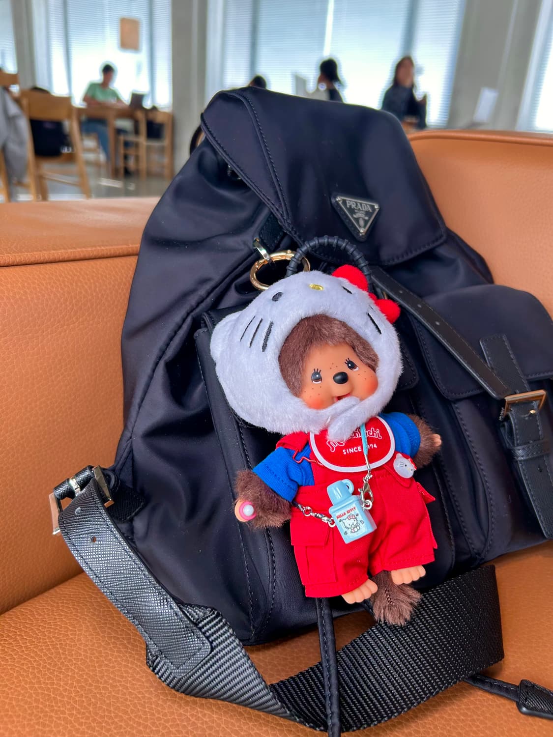 (88)♥️정품몬치치커스텀키링키티무드🍼🐒레드멜빵바지 상품이미지6