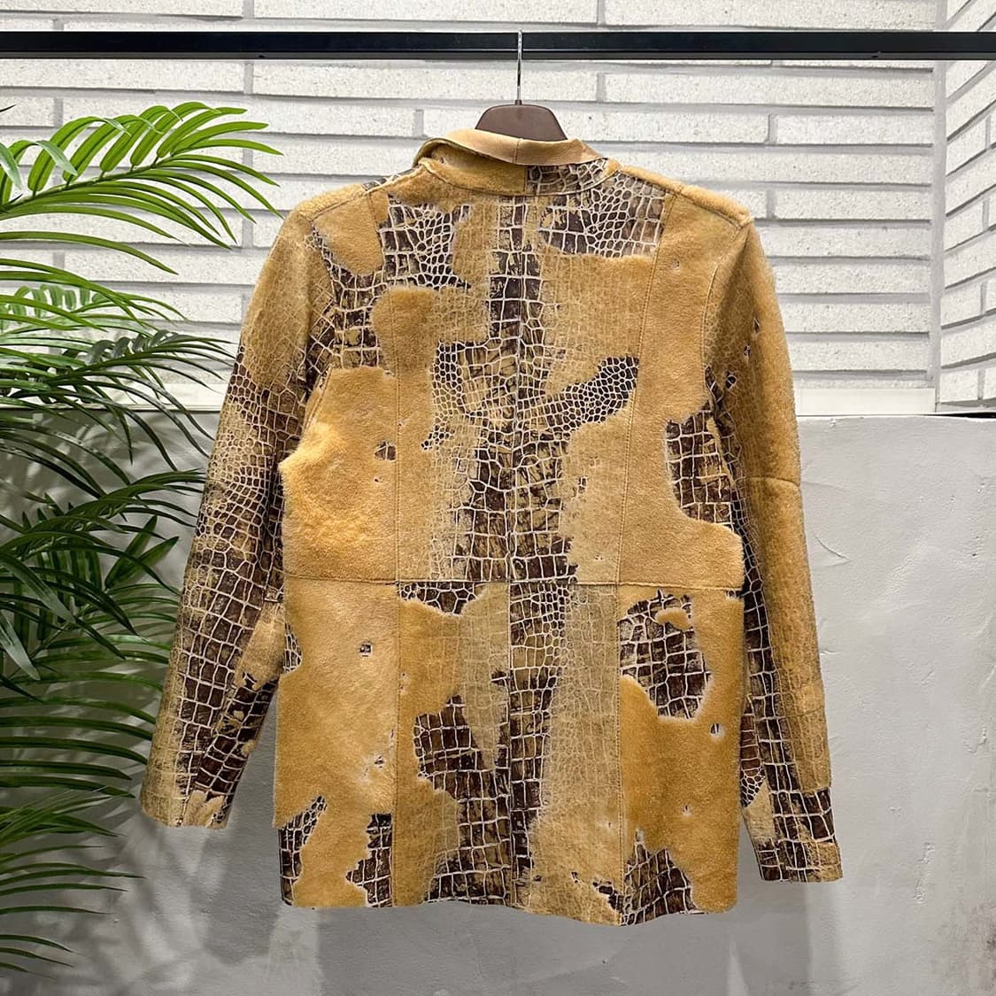 JPN VINTAGE 피치드 레더 자켓 리버시블 크랙 패턴 디테일 카멜 상품이미지3