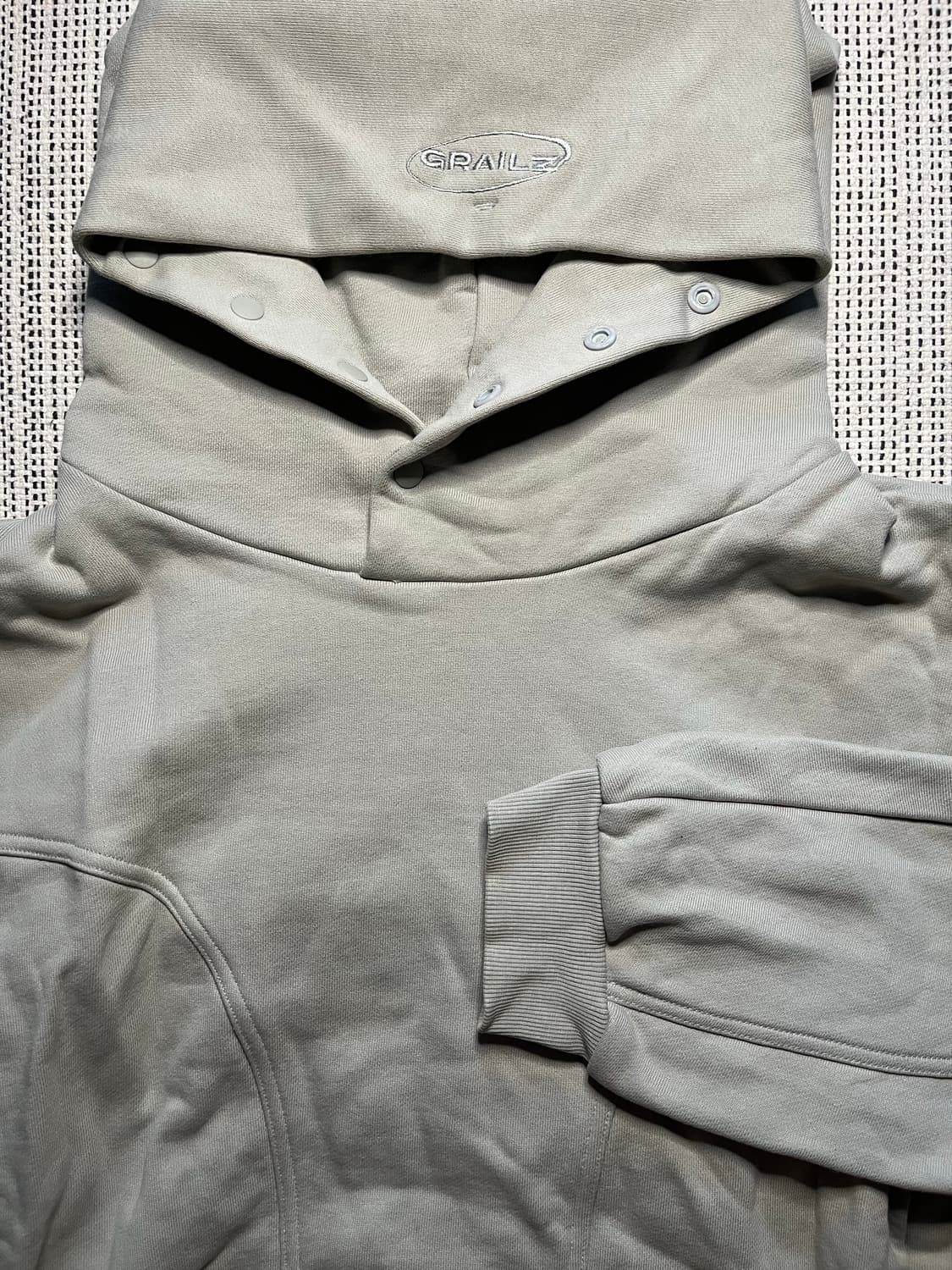 size1) Grailz geometry hood, ash sage 상품이미지2