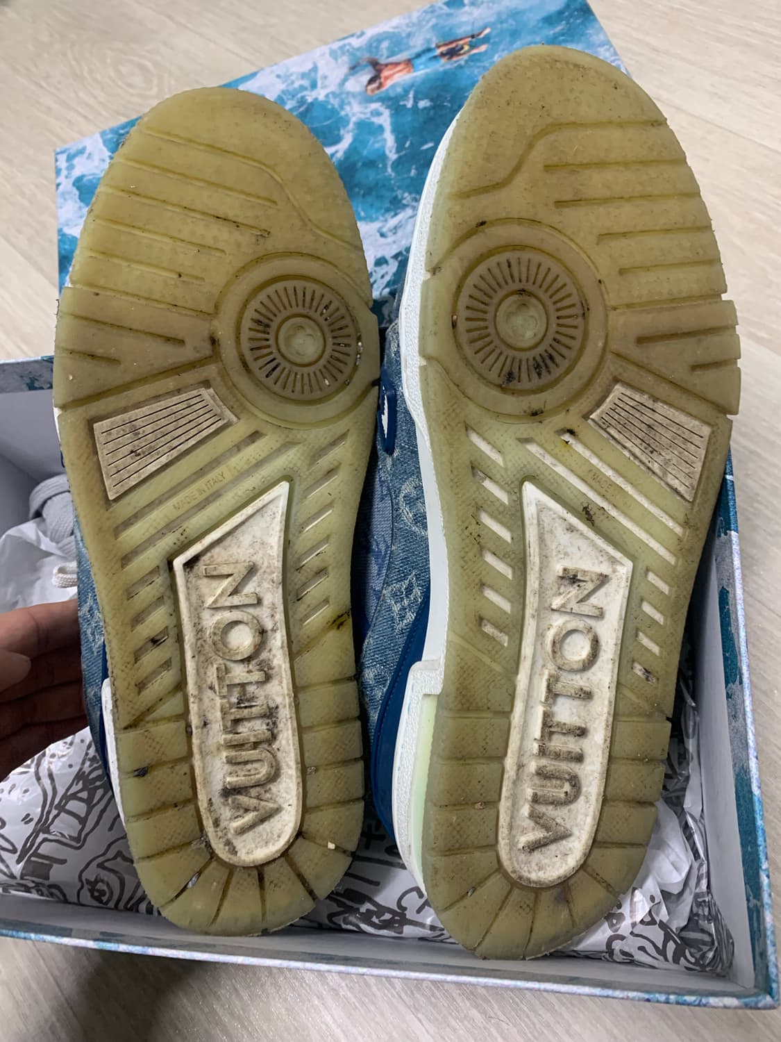 루이비통 데님 모노그램 스니커즈 6 사이즈 (260) 상품이미지3