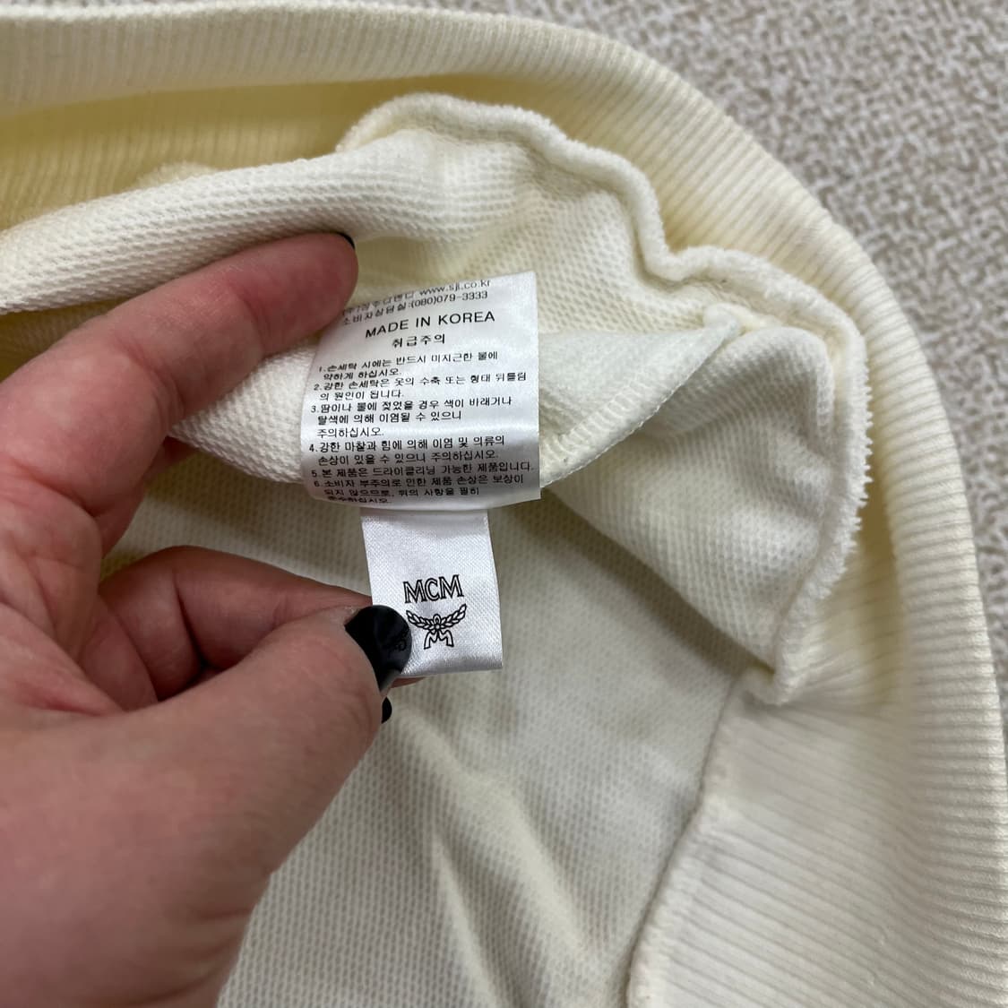 M MCM 월계수 맨투맨 스웻셔츠 0130M2 상품이미지4