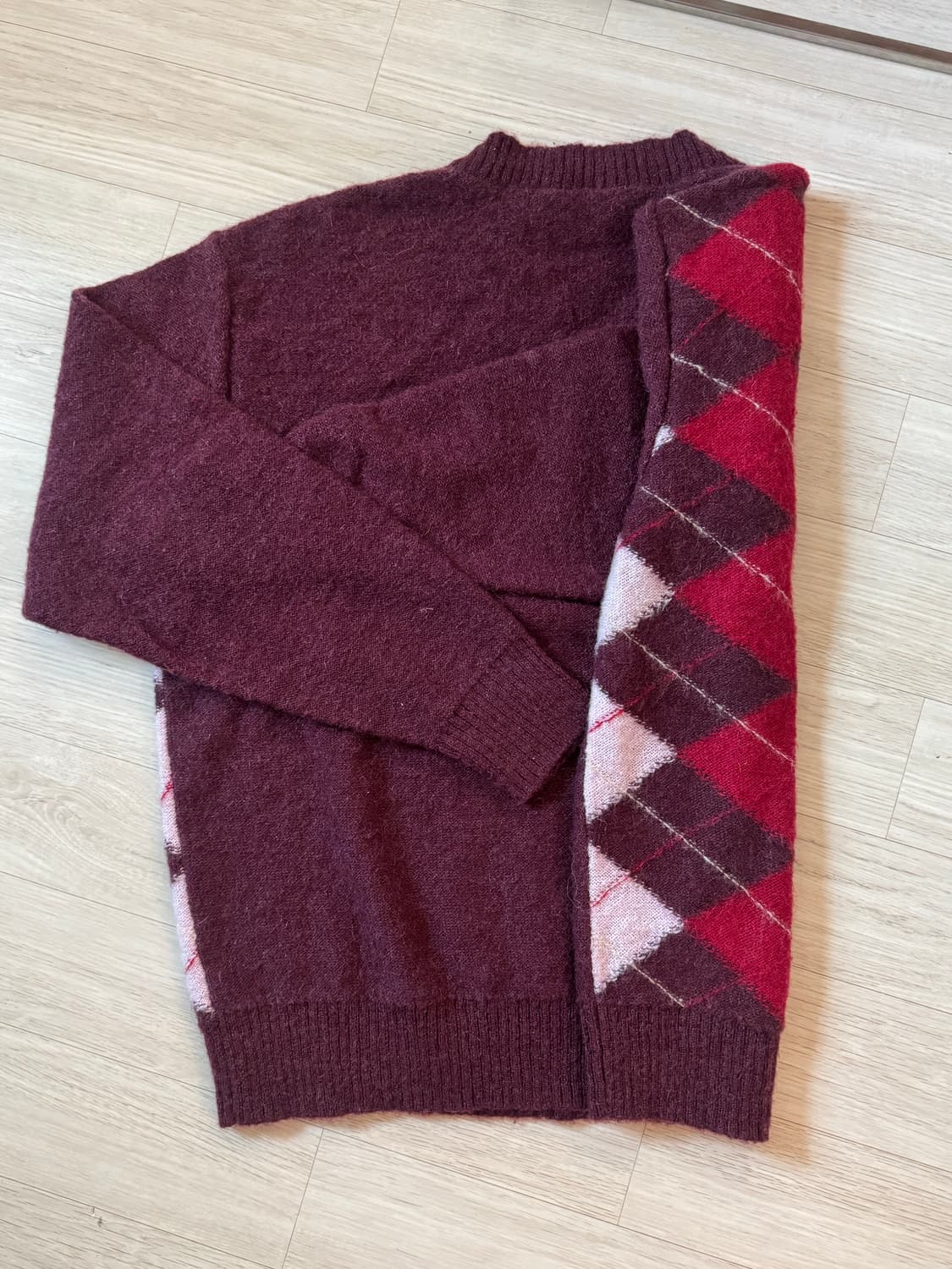 호이테 브이넥 니트  상품이미지3