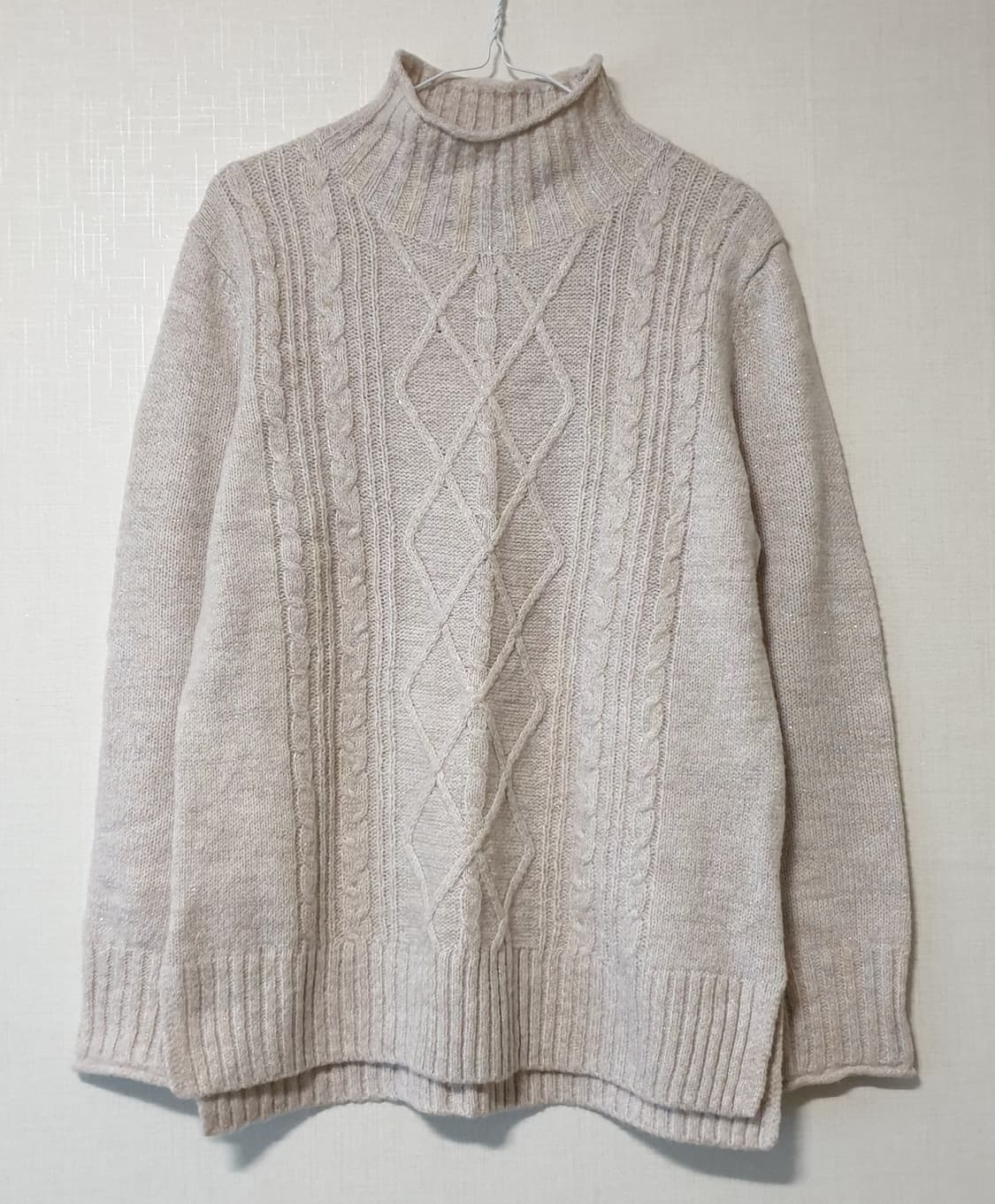 꽈배기 목폴라 니트 상품이미지1