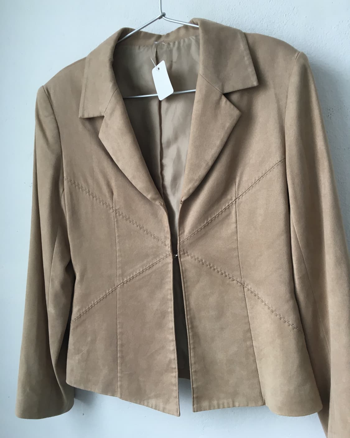 Line detail suede jacket 상품이미지4