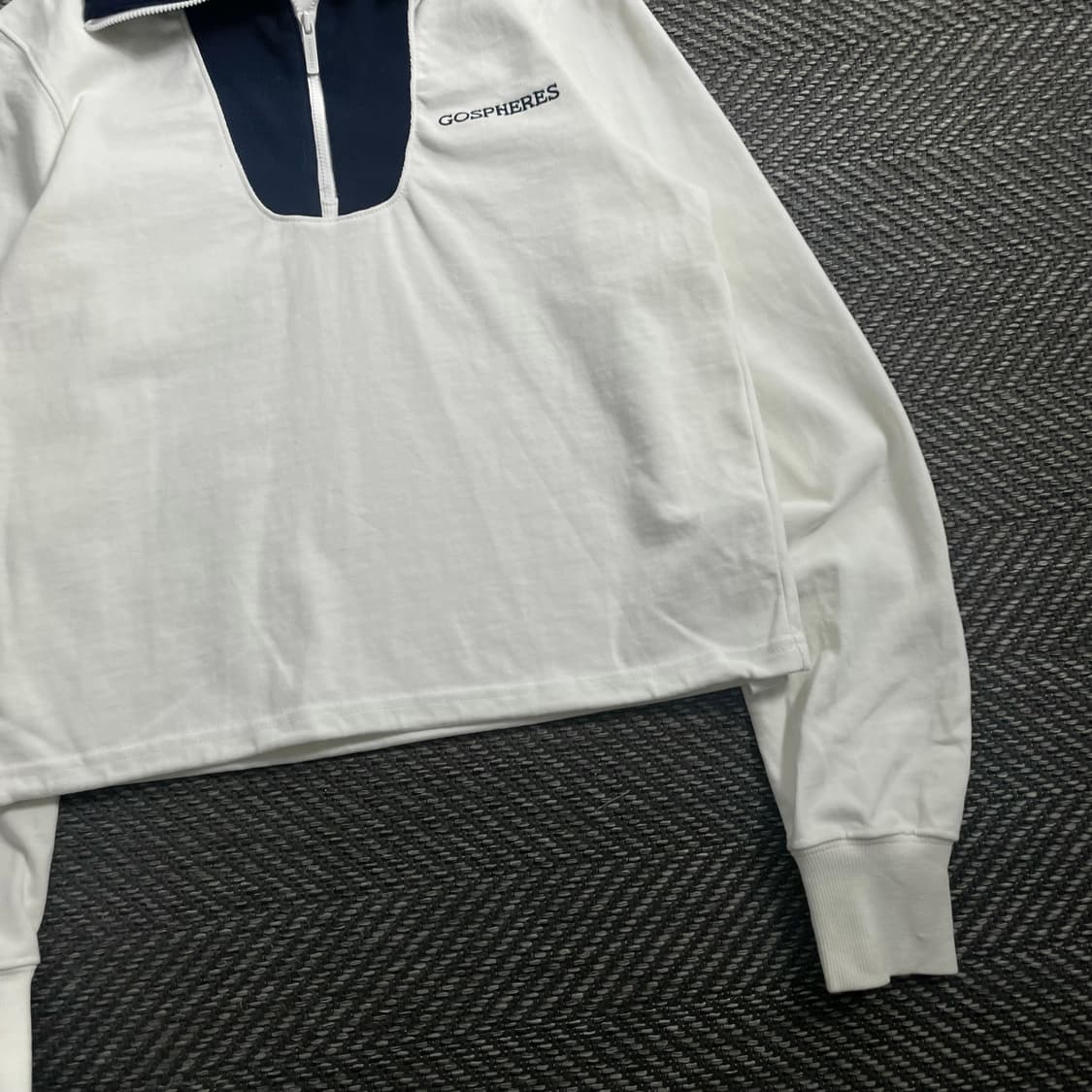 고스피어스 빅로고 우먼스 아노락 스웻 긴팔티y 3946 상품이미지4