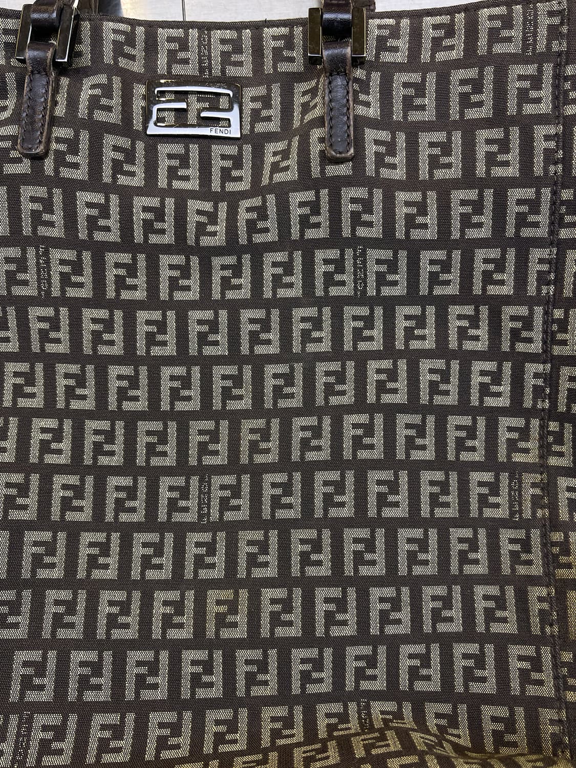 Fendi Zucca 숄더백 상품이미지5