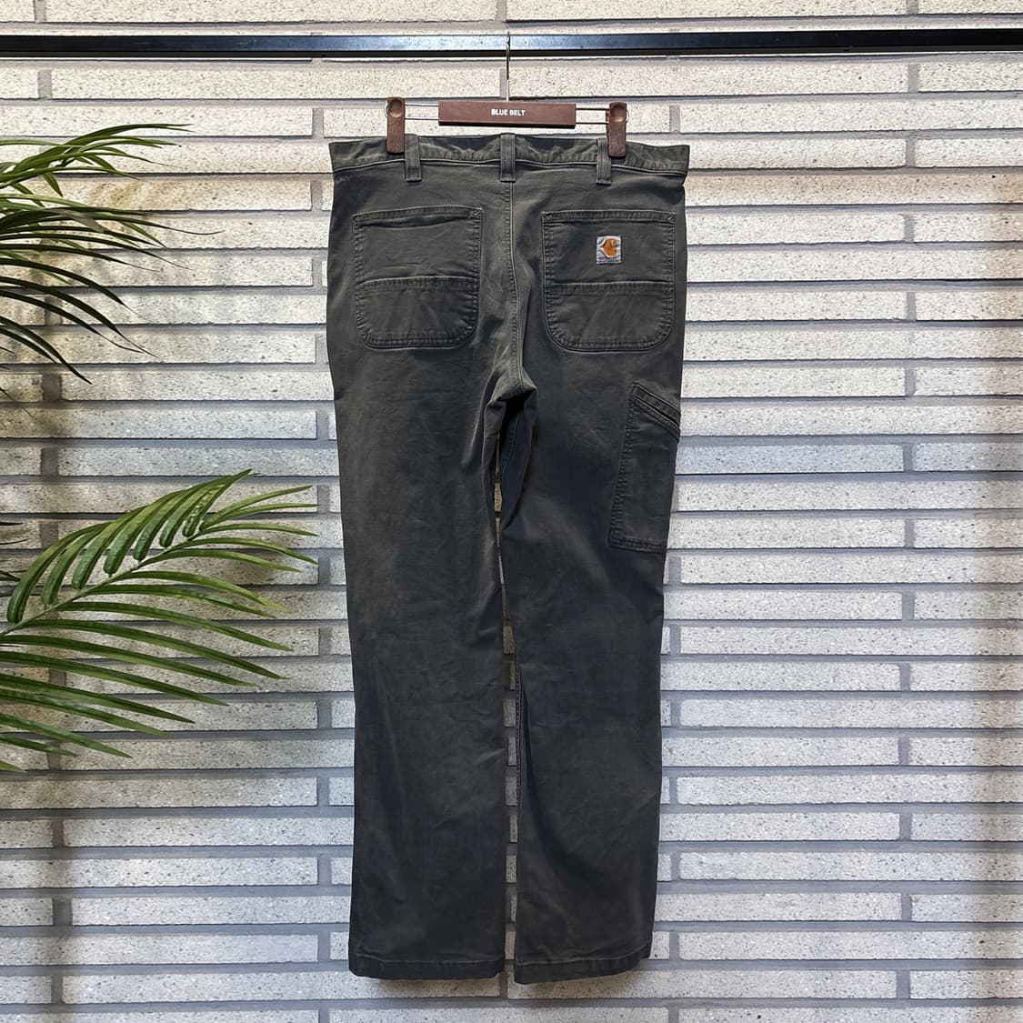 칼하트 워크 카펜터 코튼팬츠 사이드포켓 디테일 차콜 상품이미지3