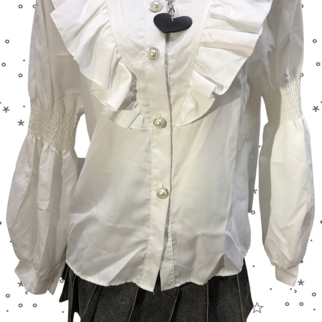 새제품 하트 포인트 프릴 퍼프 블라우스 34 상품이미지3