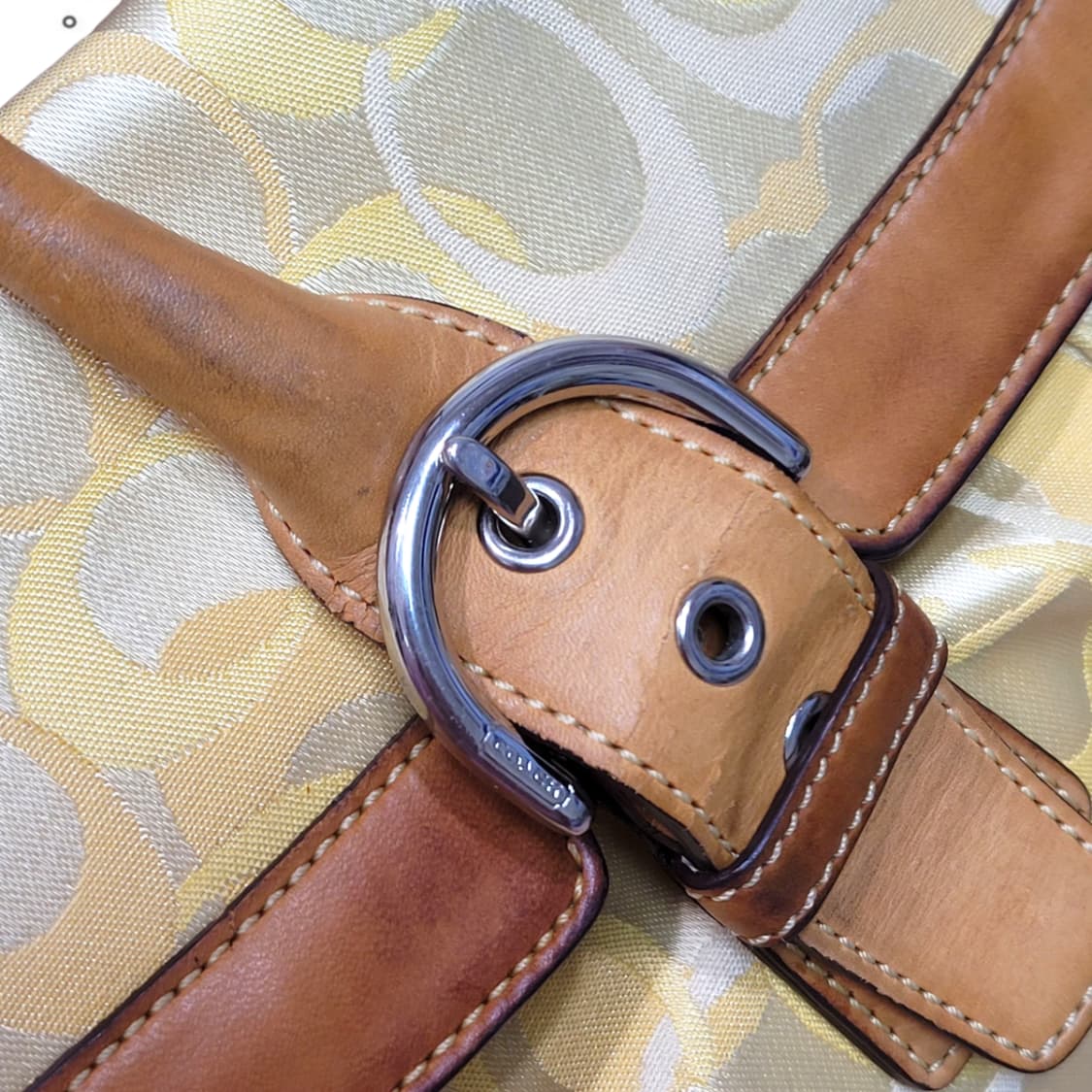 COACH 코치 시그니처 플랩 토트백 상품이미지10