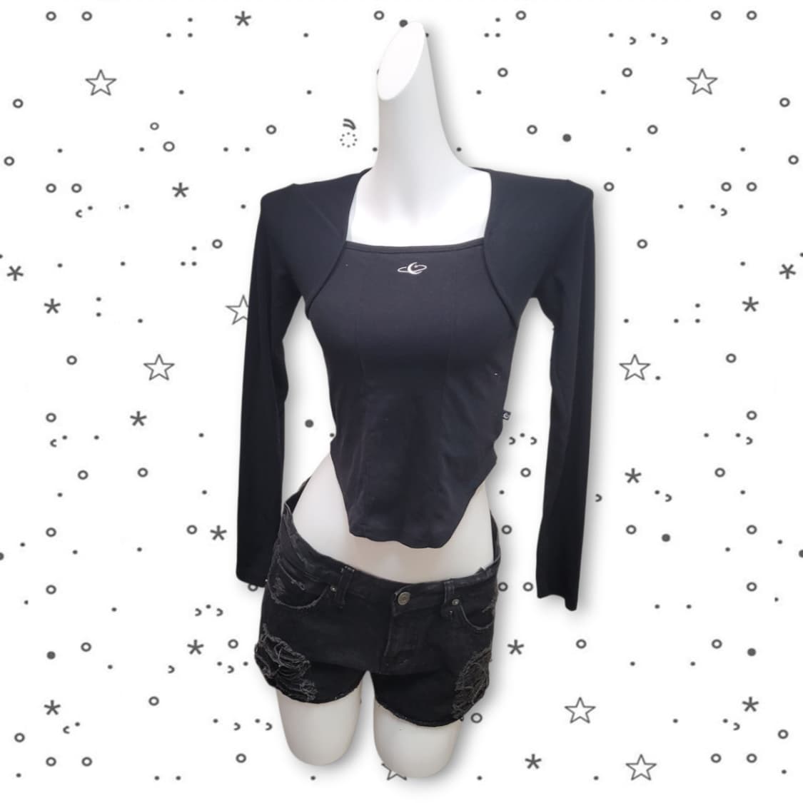 어반드레스 비바셔스 로고 볼레로 탑 슬림 긴팔 티셔츠 상품이미지1