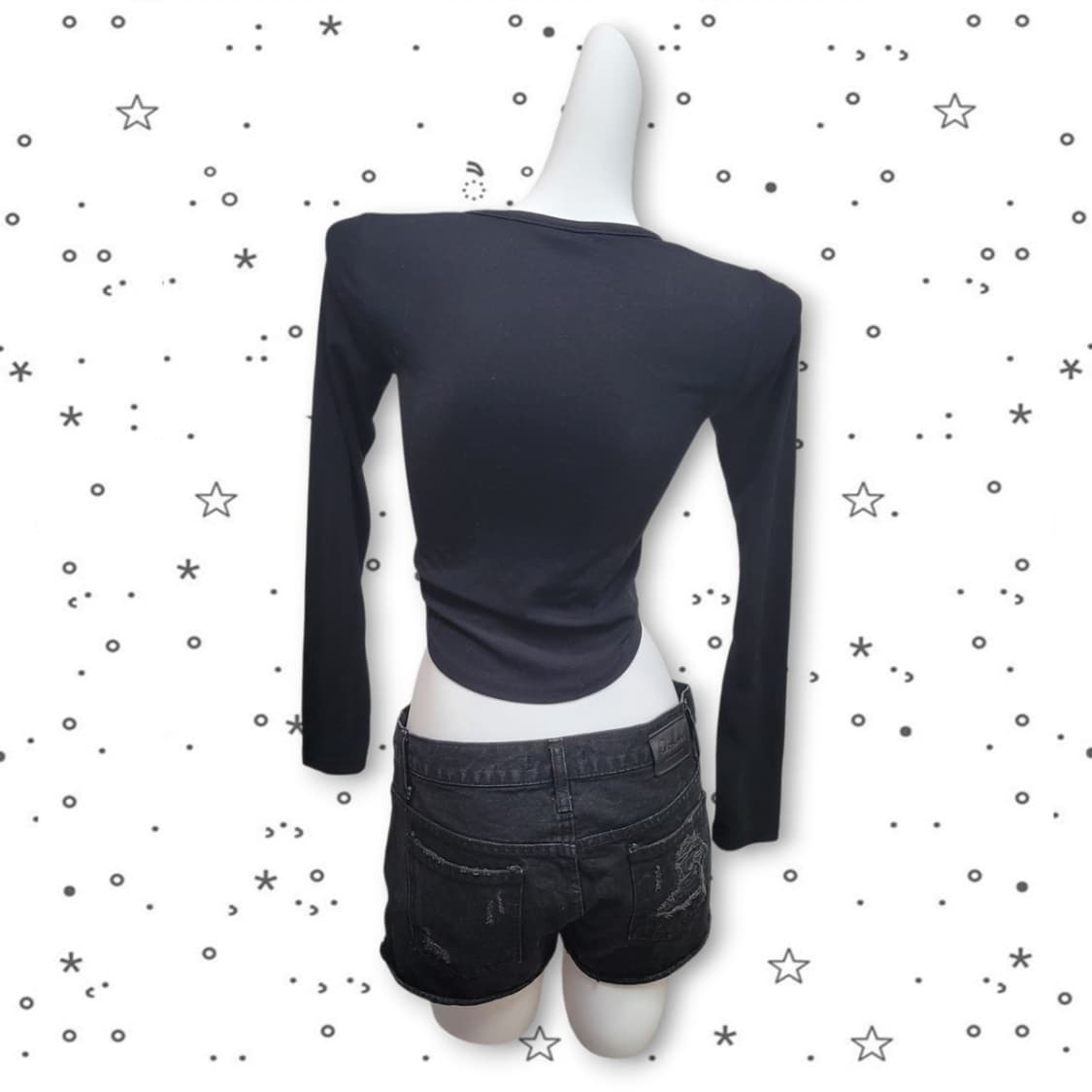 어반드레스 비바셔스 로고 볼레로 탑 슬림 긴팔 티셔츠 상품이미지5