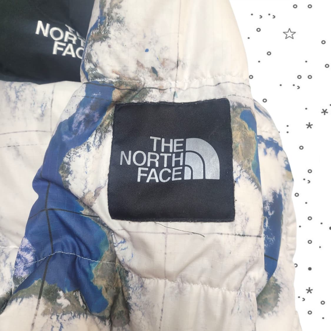 [95]노스페이스 화이트 라벨 노벨티 눕시 다운 자켓 프린트 화이트 샌드 상품이미지9