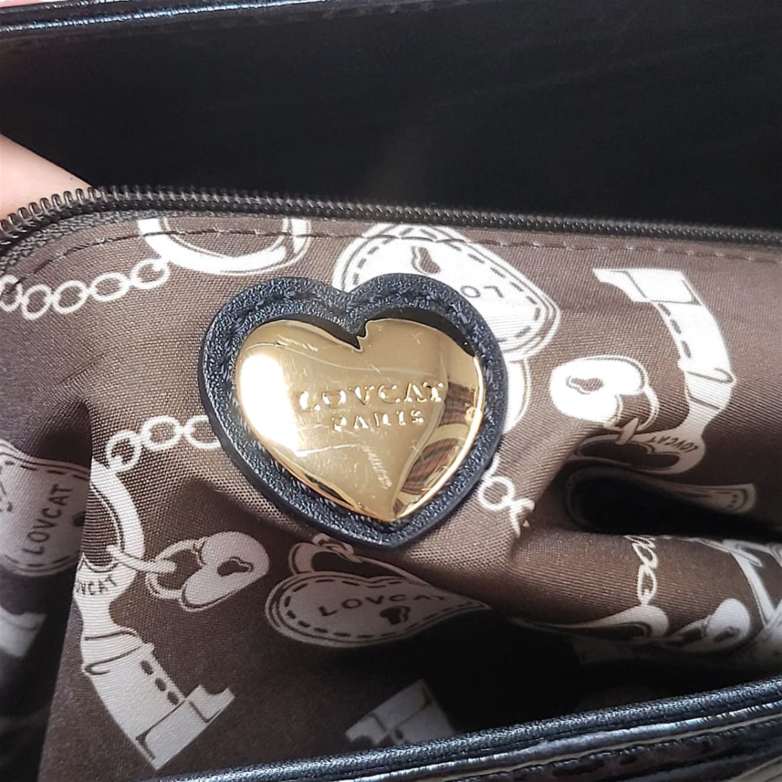 LoveCat  러브캣 하트 엠보 블랙 토트백 상품이미지8