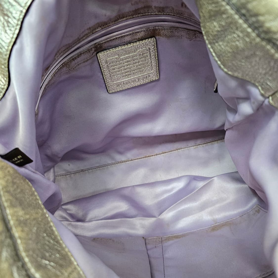 COACH 코치 줄리아 메탈릭 골드 토트백 상품이미지10