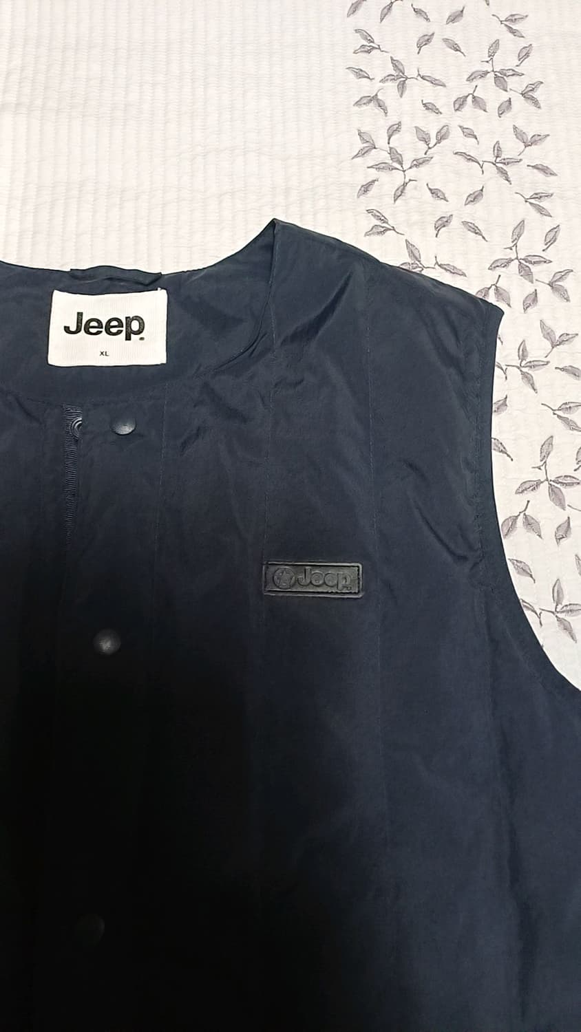 Jeep 오리털경량패딩조끼 105 가슴57 기장70 상품이미지3