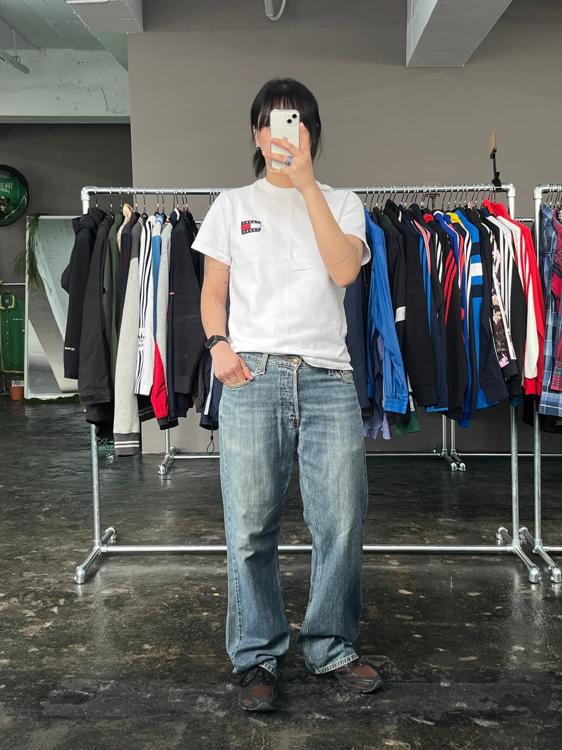 Levi's 567 루즈 부츠컷 데님 팬츠 상품이미지1