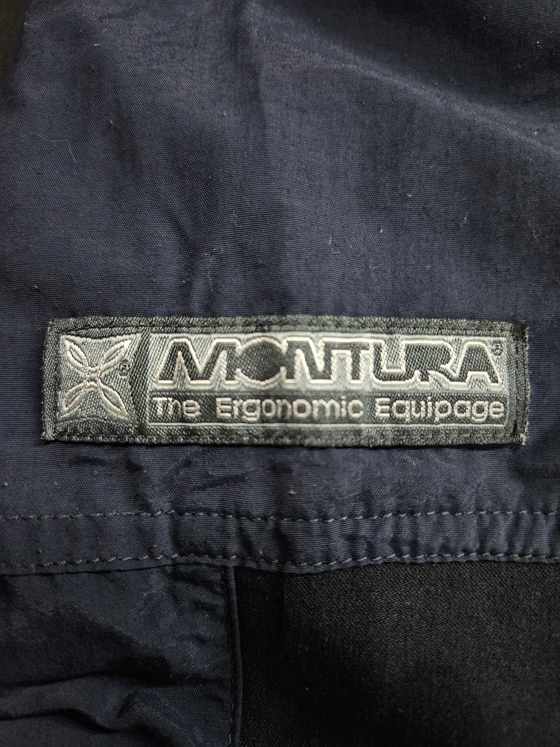 몬츄라 네이비 투톤 남성 허리 32~34 등산바지  상품이미지3